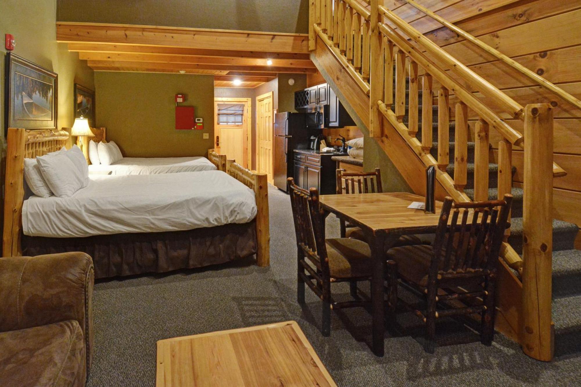 The Lodges At Sunset Village 맥헨리 객실 사진